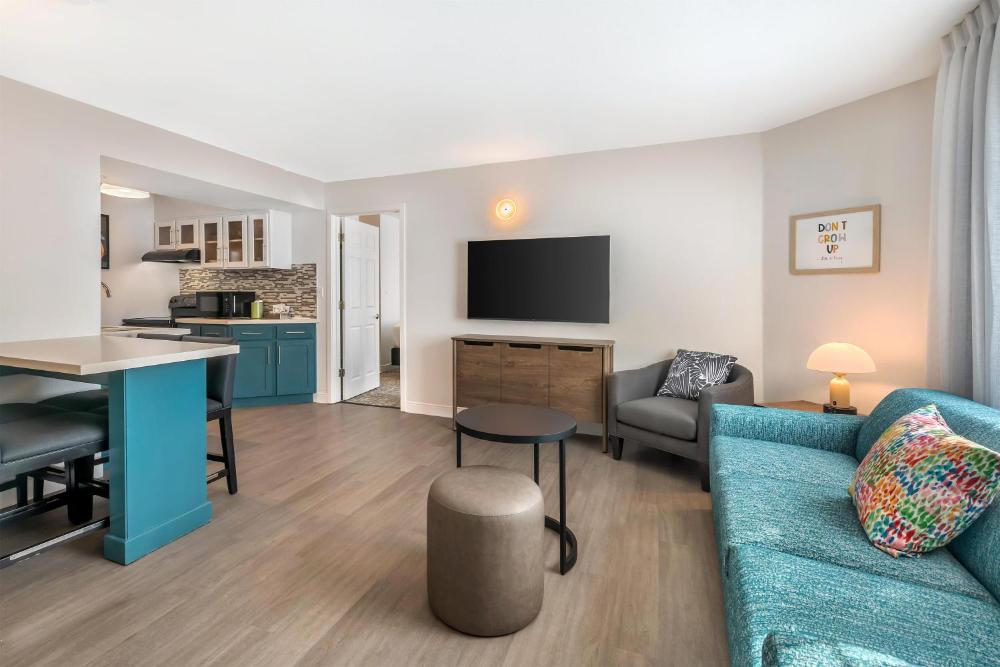 One Bedroom King Suite interior